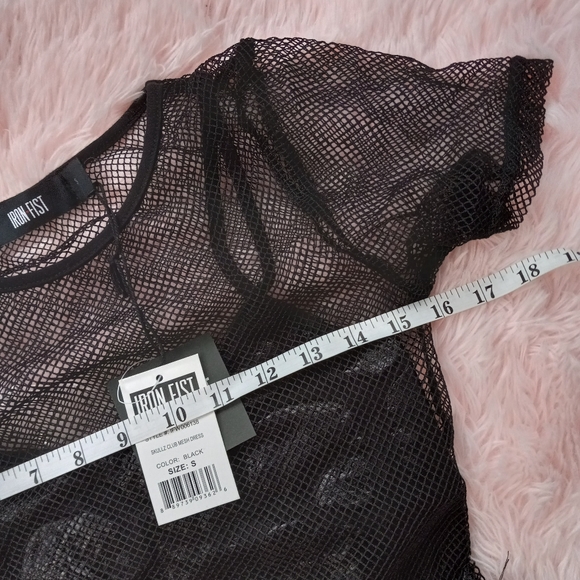 😵Fishnet overlay iron fist babydoll style "Skullz Club Mini Dress" ☠ Gothic nwt - Picture 15 of 16